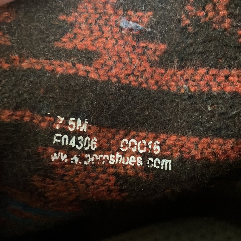 Born - Picture 7 of 9